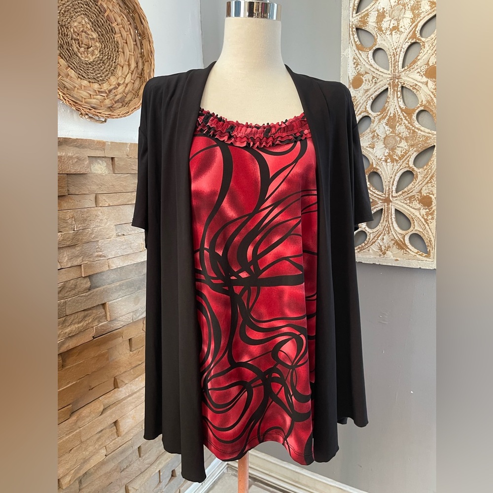 Perseption Women's black & red Top